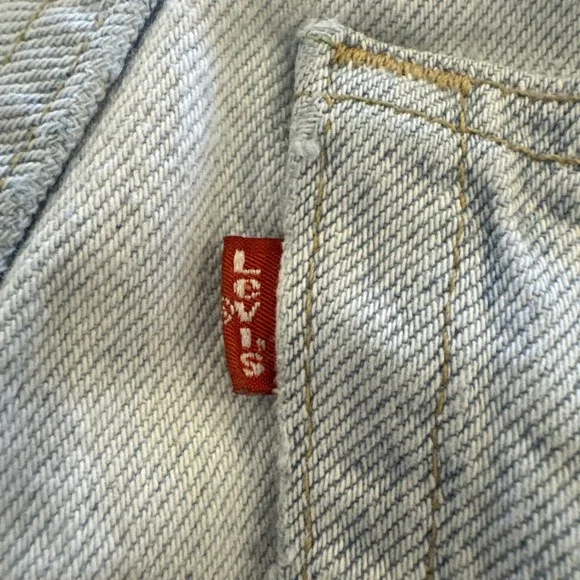 Vintage Levis 550 Jeans Mens 33 x 34 Relaxed Fit 90s Denim Tapered Leg Blue